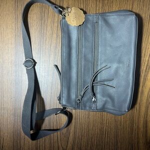 The Sak Reseda Leather Crossbody Shoulder Handbag Gray Multi Zip Travel Purse